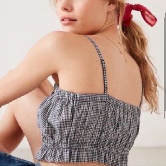 Urban Outfitters gingham crop top - Picture 2 of 4